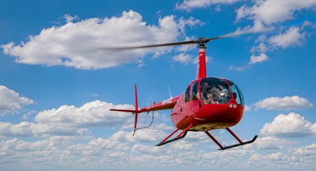 Adrenalínový let vrtuľníkom Robinson R44 - ilustračná fotografia