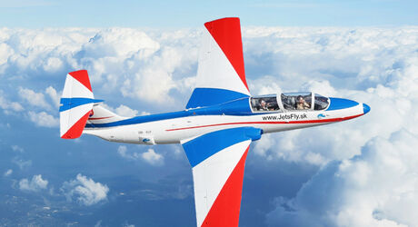 Akrobatický let na stíhačke L-29