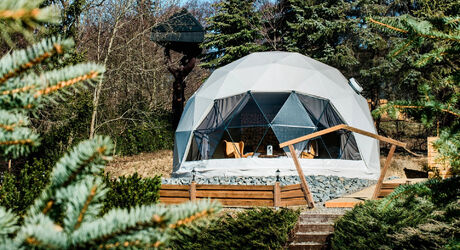 Glamping v jedinečnej kupole.