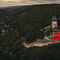 Let vrtuľníkom nad památkami - ilustračná fotografia nad Karlštejnom